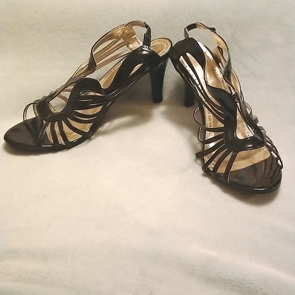 Avon Black Strappy Sling Back Heels Size 10 - Picture 2 of 11